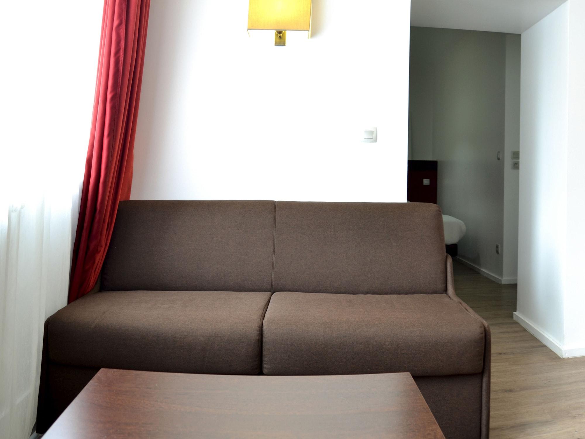 Residhotel Lille Vauban Экстерьер фото